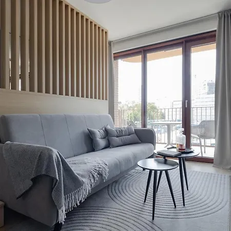 Zwirnovka-brand New With Free Parking アパート ブラチスラヴァ