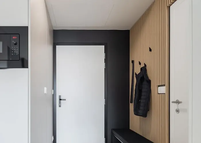 Zwirnovka-brand New With Free Parking Appartement *