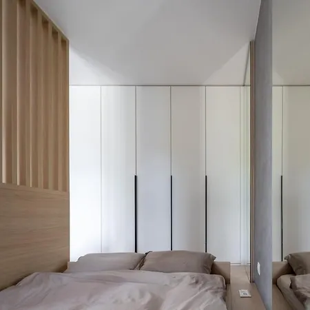 شقة Zwirnovka-brand New With Free Parking