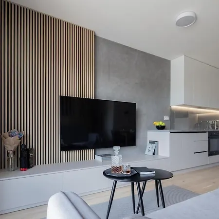 Zwirnovka-brand New With Free Parking Appartement